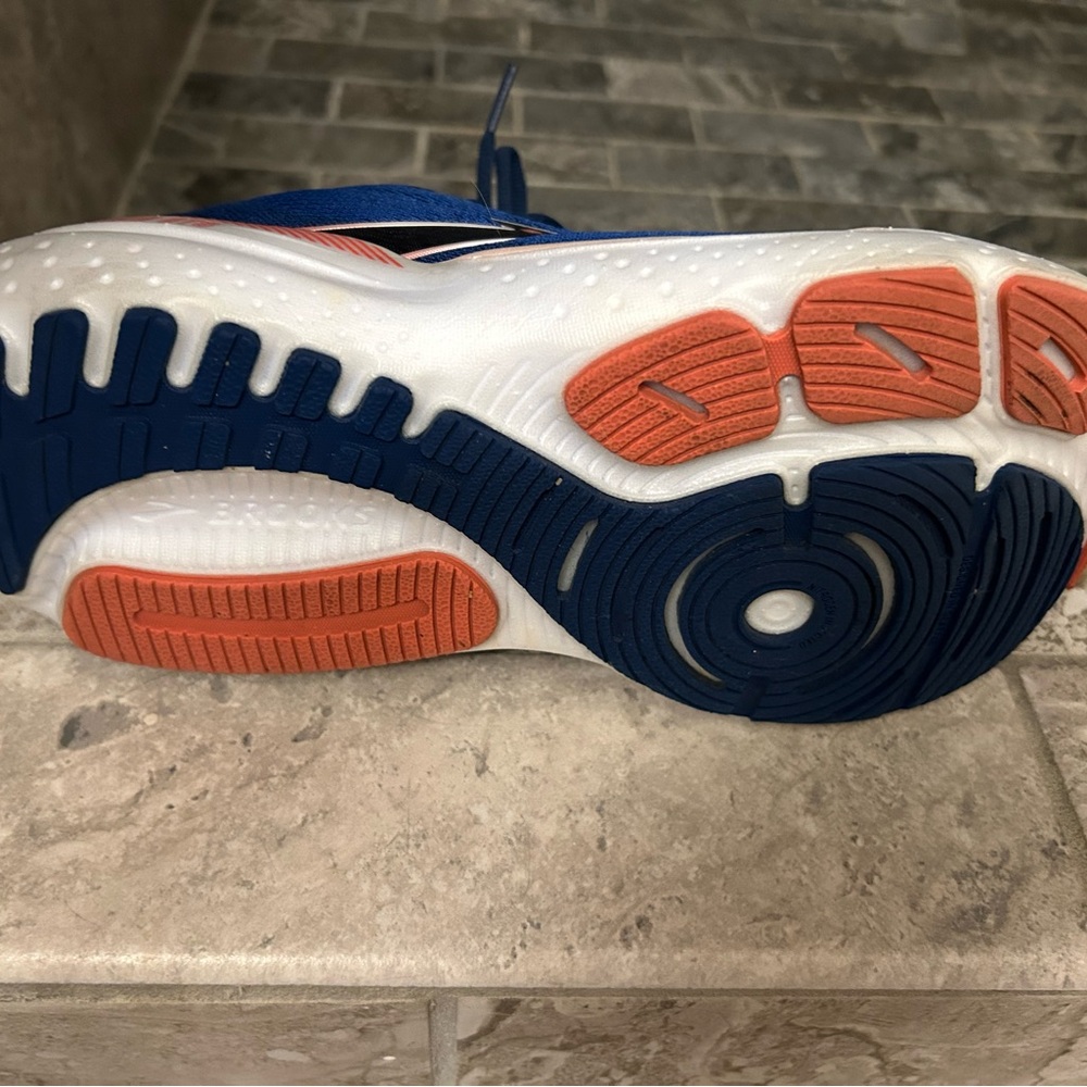 Brooks Glycerin 21 GTS. Like new. 7M. - Picture 9 of 11